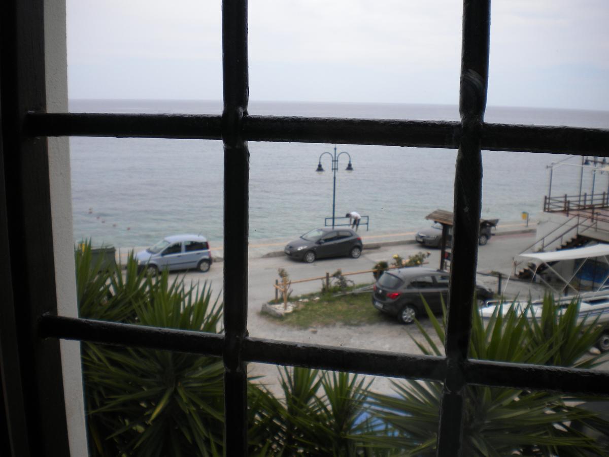 Ενοικιαζόμενα Δωμάτια "Pelion Plaza" Agios Ioannis  Exteriör bild